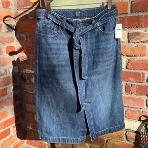 NWT GAP Belted Midi Denim Skirt with front slit Size 4